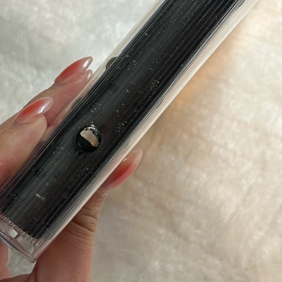 Personal A6 Clear PVC Binder. 20mm 6 Black Round Rings. Snap Button Closure. - Picture 3 of 7